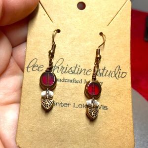 Earrings copper and red with Celtic heart.